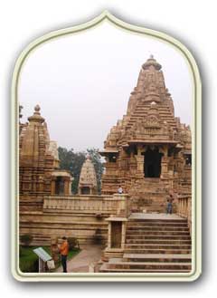 Lakshmana Temple monumenti khajuraho